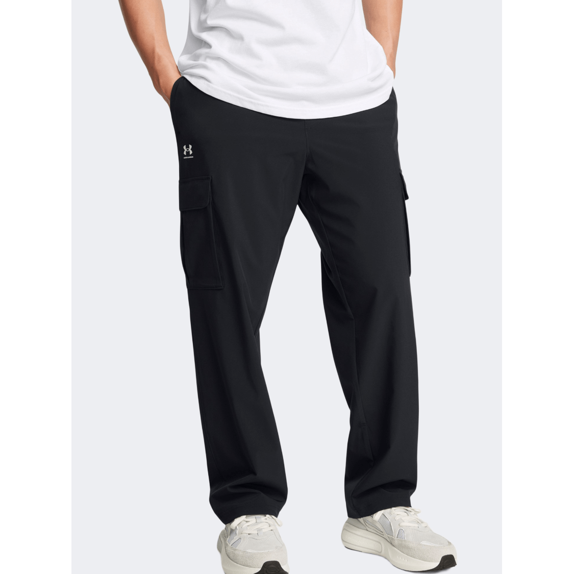 Under Armour Vibe Woven Cargo Men Lifestyle Pant Black/White - Medaid International