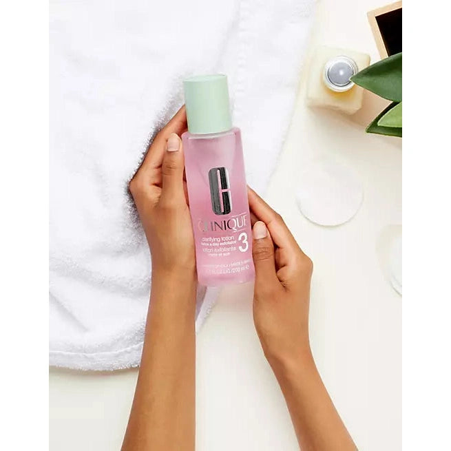 CLINIQUE - CLARIFYING LOTION 3 | 200 ML - Medaid International
