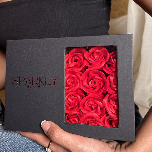 12 Eternal Roses Jewelry Gift Box + Magnetic Four Heart Necklace - Medaid International