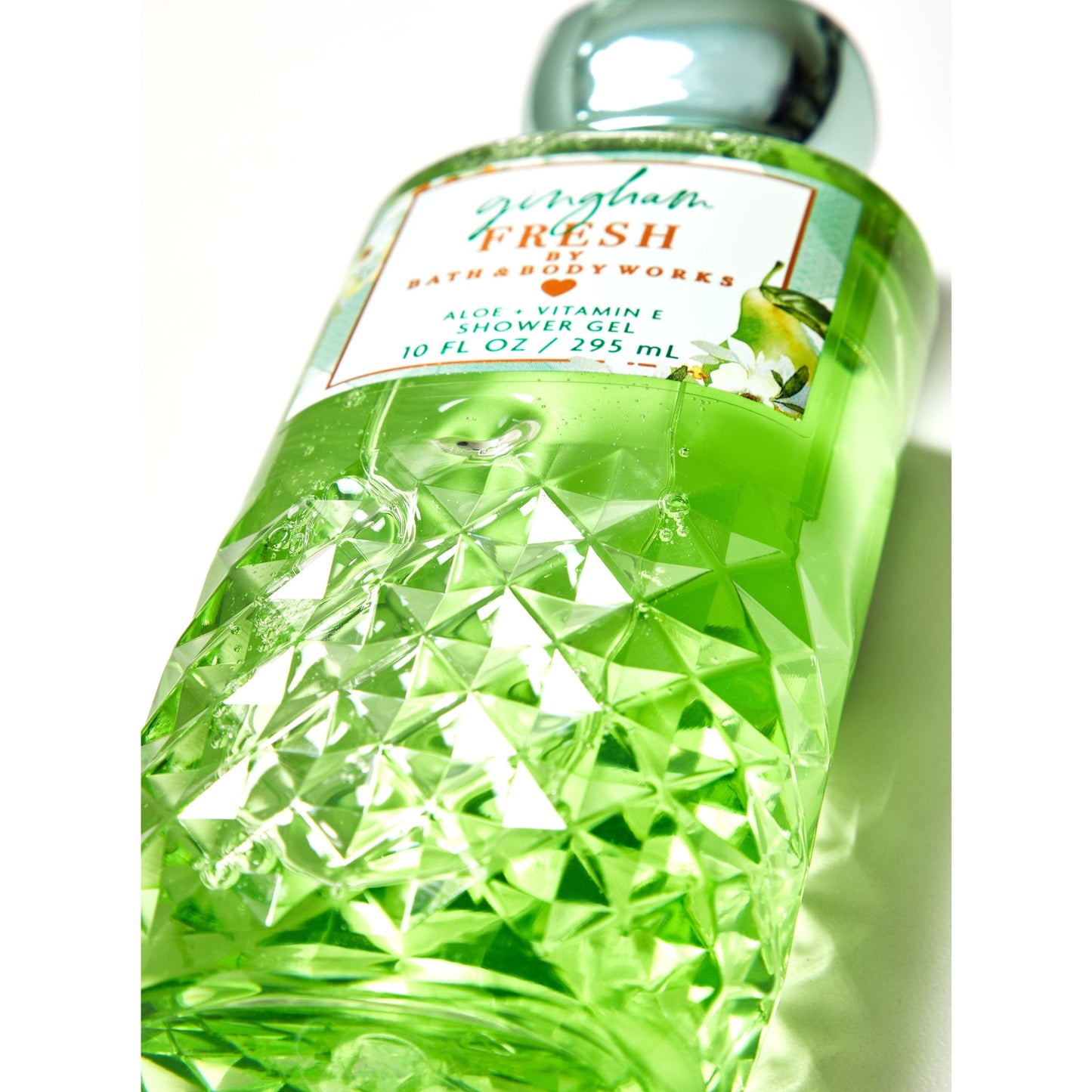 Bath and Body Works Gingham Fresh Shower Gel - Medaid