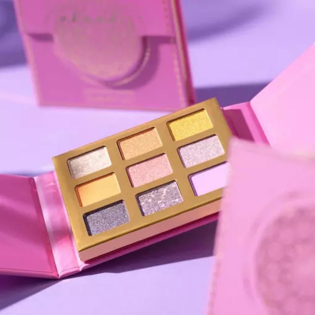 Essence Golden Days Ahead Eyeshadow Palette 01 - Medaid