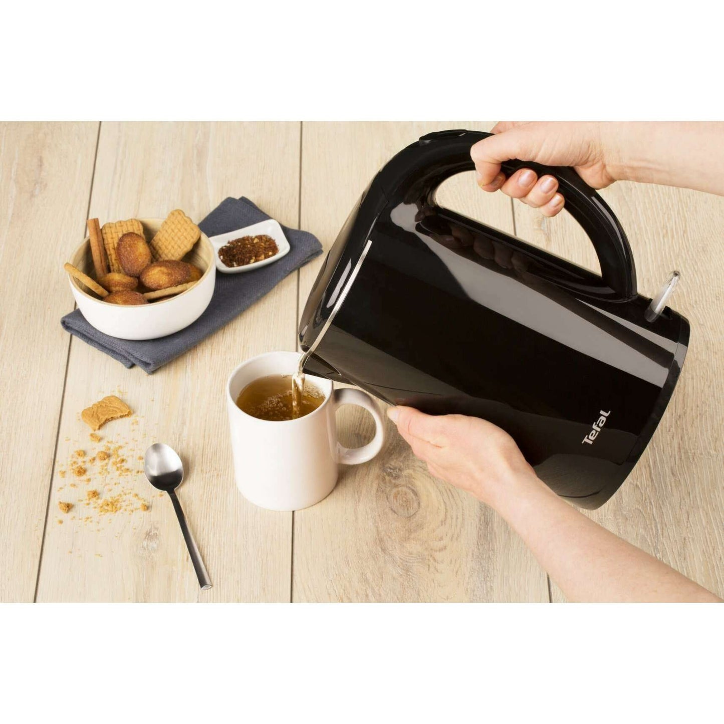 Safe Tea Kettle 1.7L - Medaid International