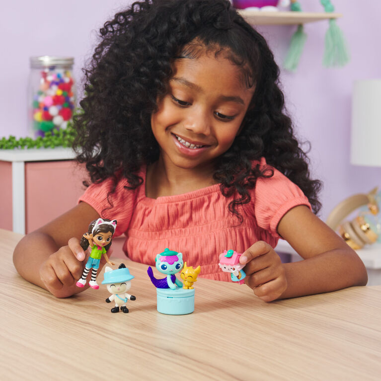 Gabby's Doll House Figure Pack - Friends Camping - Medaid International