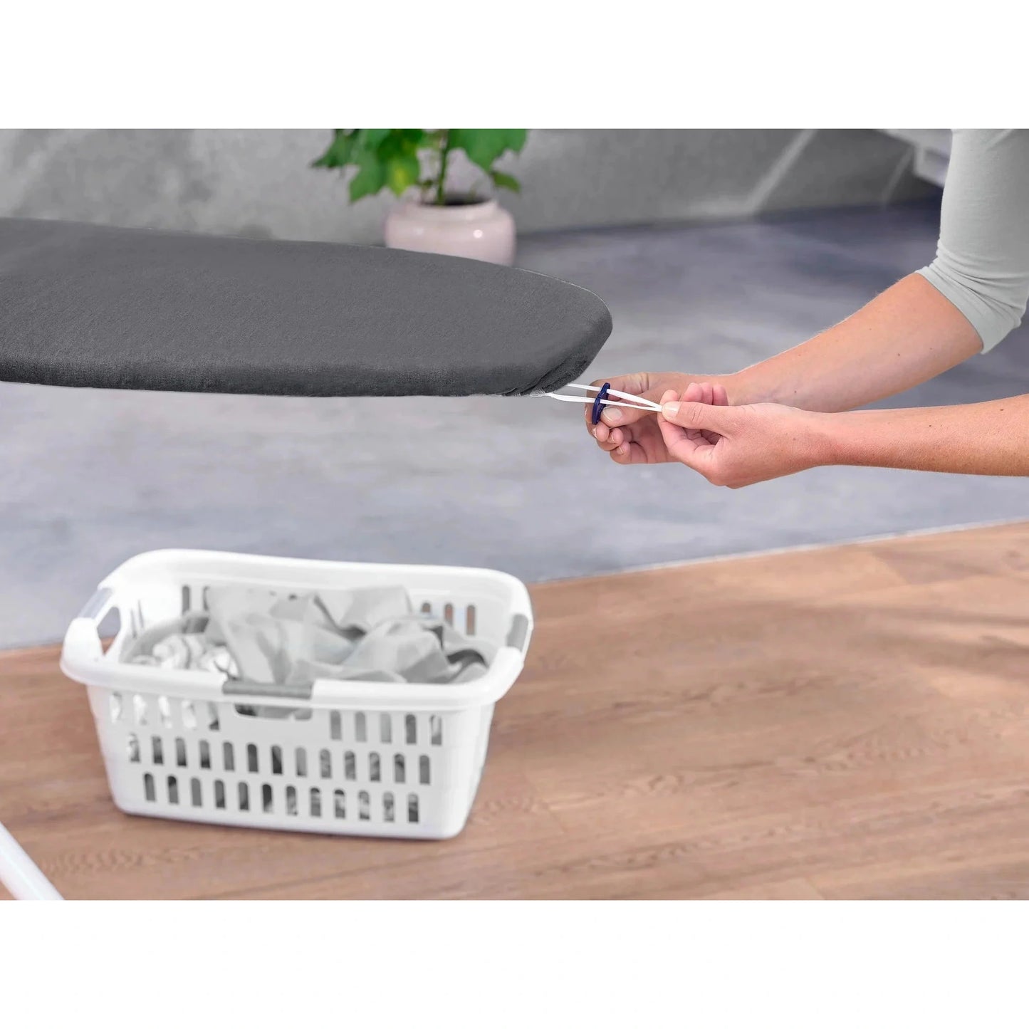 Thermo Reflect S/M Black Ironing Board Cover - Medaid International