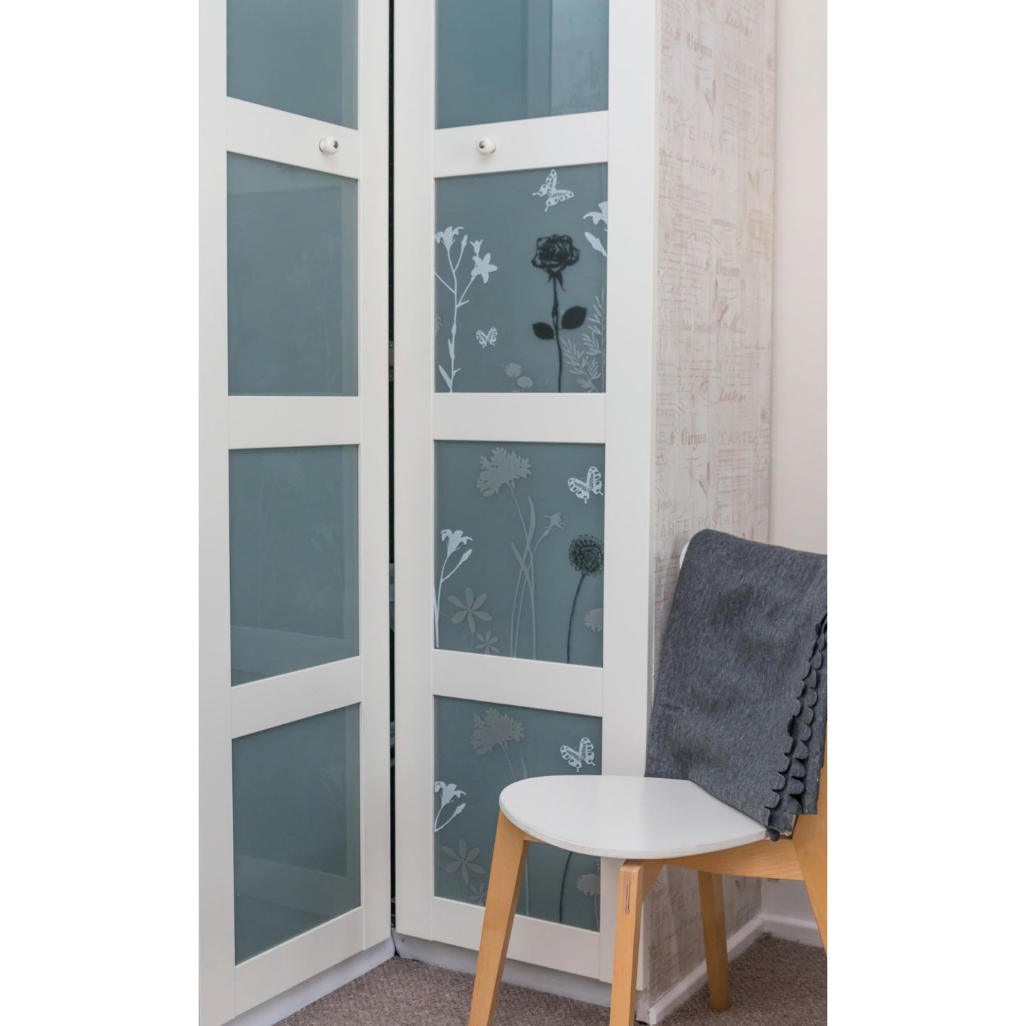 d-c-fix 334-0021 Premium Privacy Glass Reusable Static Cling Window Film, Blossom, 17" x 59" Roll - Medaid International