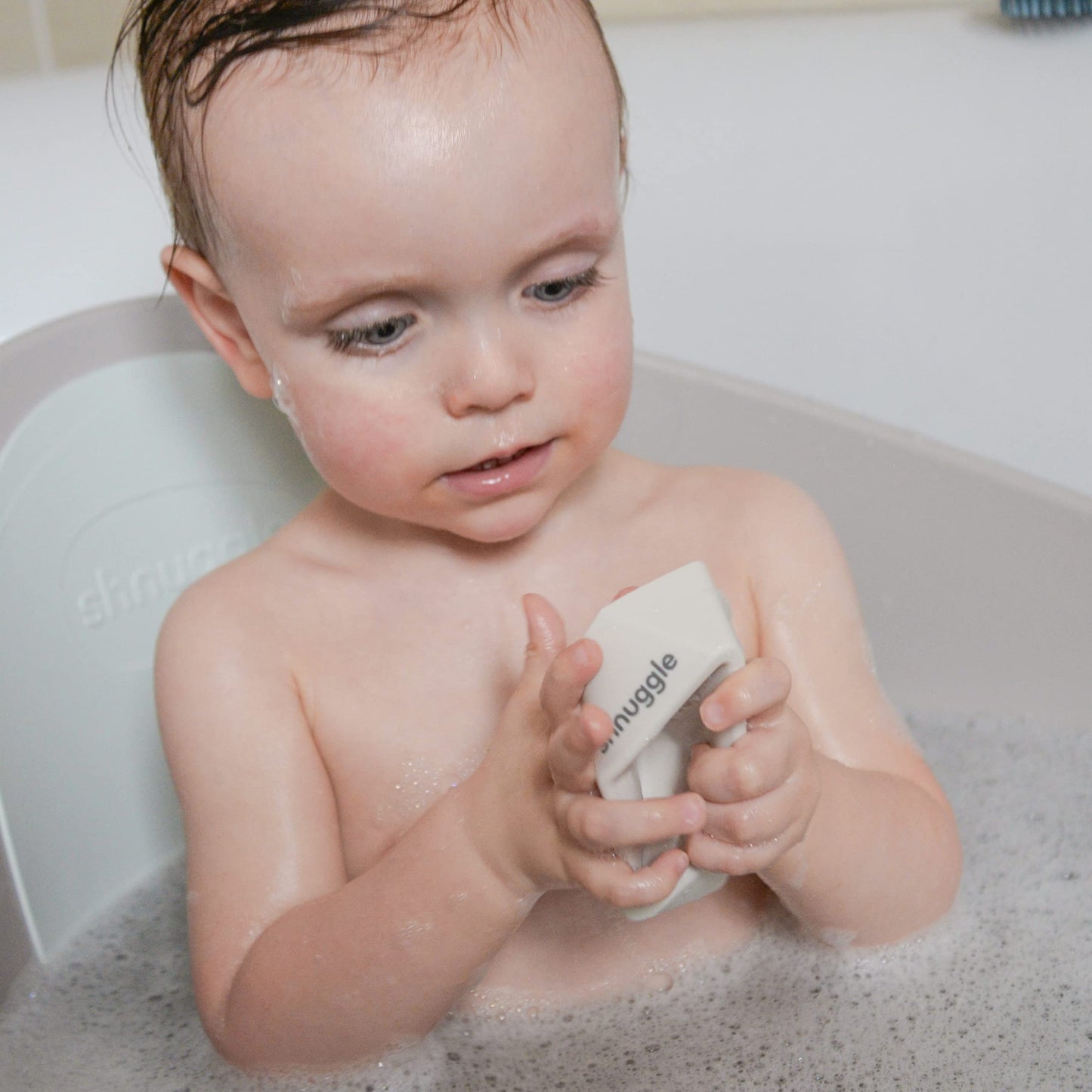 Shnuggle Stack n Sail Bath Boats | Set of 4 Silicone Bath Toys | Stackable Play Toys for Baby & Toddler - Medaid International