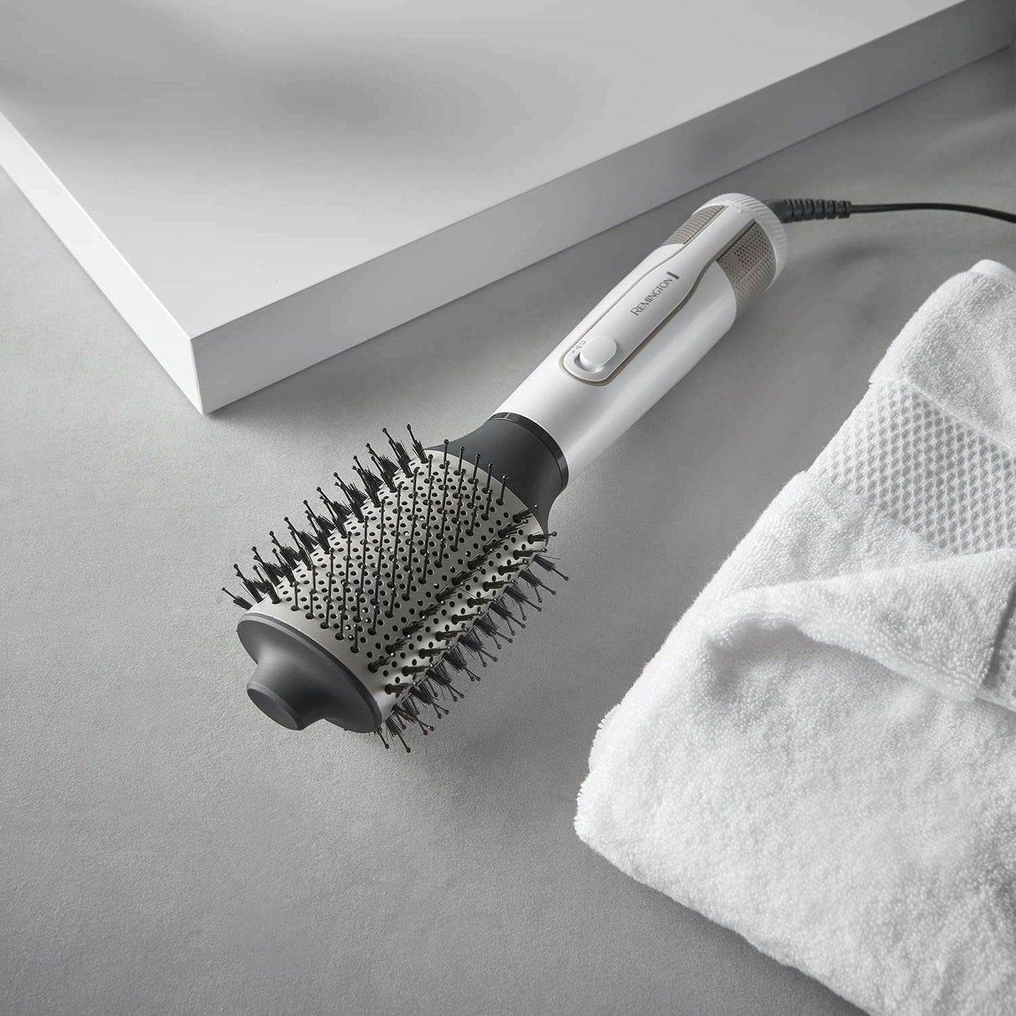Hydroluxe Volumizing Air Styler - Medaid International