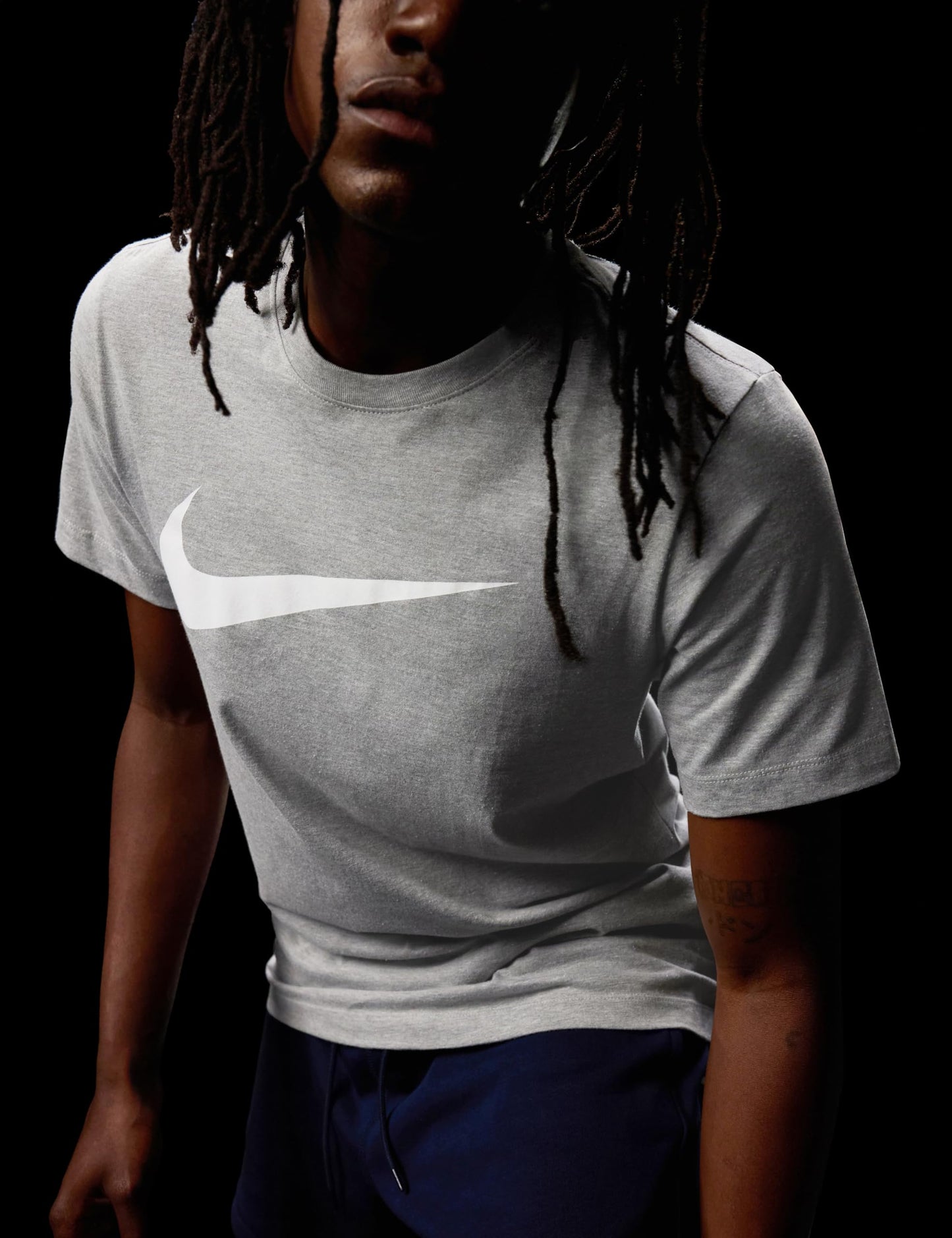 Nike Men's Sportswear Icon Swoosh T-Shirt, Dark Grey Heather/White, 2XL - Medaid International