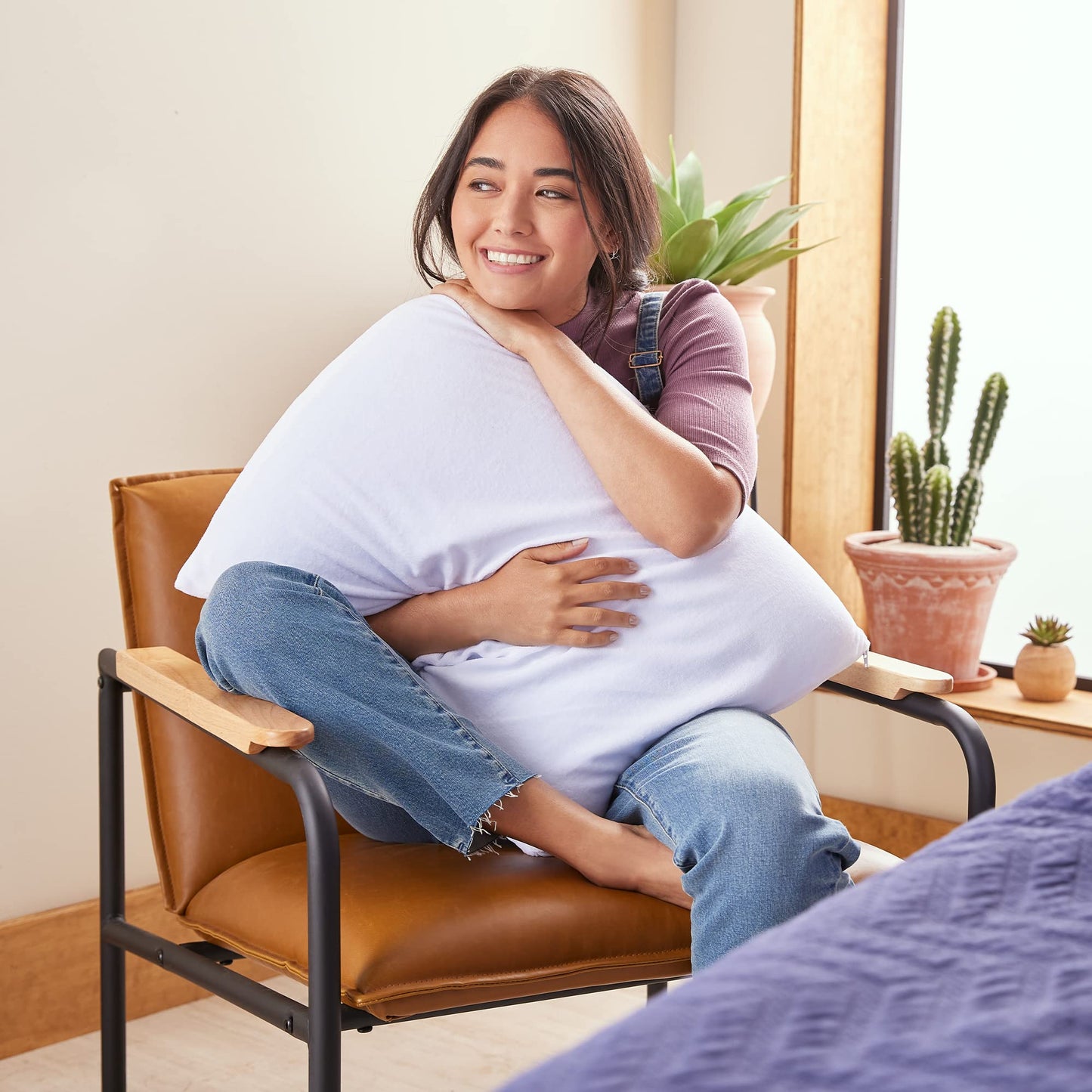 Sleep Innovations Classic Memory Foam Pillow, Standard Size, Head and Neck Alignment, Side, Stomach, and Back Sleepers, Medium Support - Medaid International