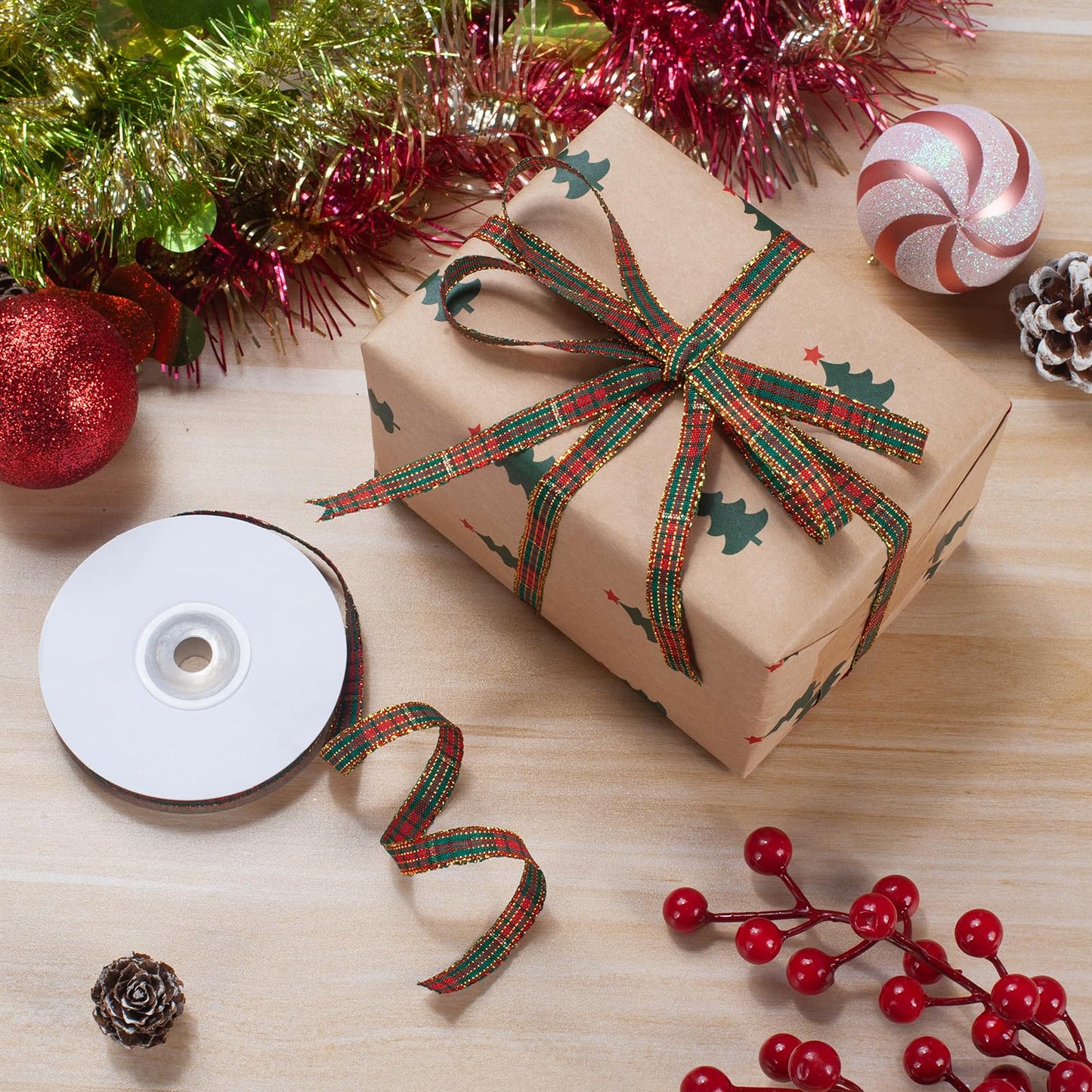 GHGMAO Red and Green Gingham Ribbon, Christmas Plaid Ribbon 3/8 INCH x 25 Yards, Polyester Fabric Grosgrain Stripe Checkered Ribbons for Gift Wrapping, Christmas Wreath, Tree Decor, Bow Making - Medaid International