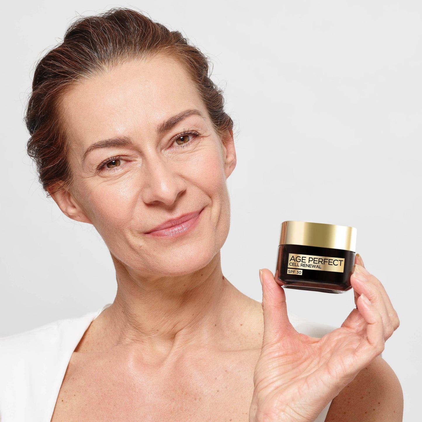 L'oreal Age Perfect Cell Renewal Day Cream SPF 30 - 50 ml - Medaid International