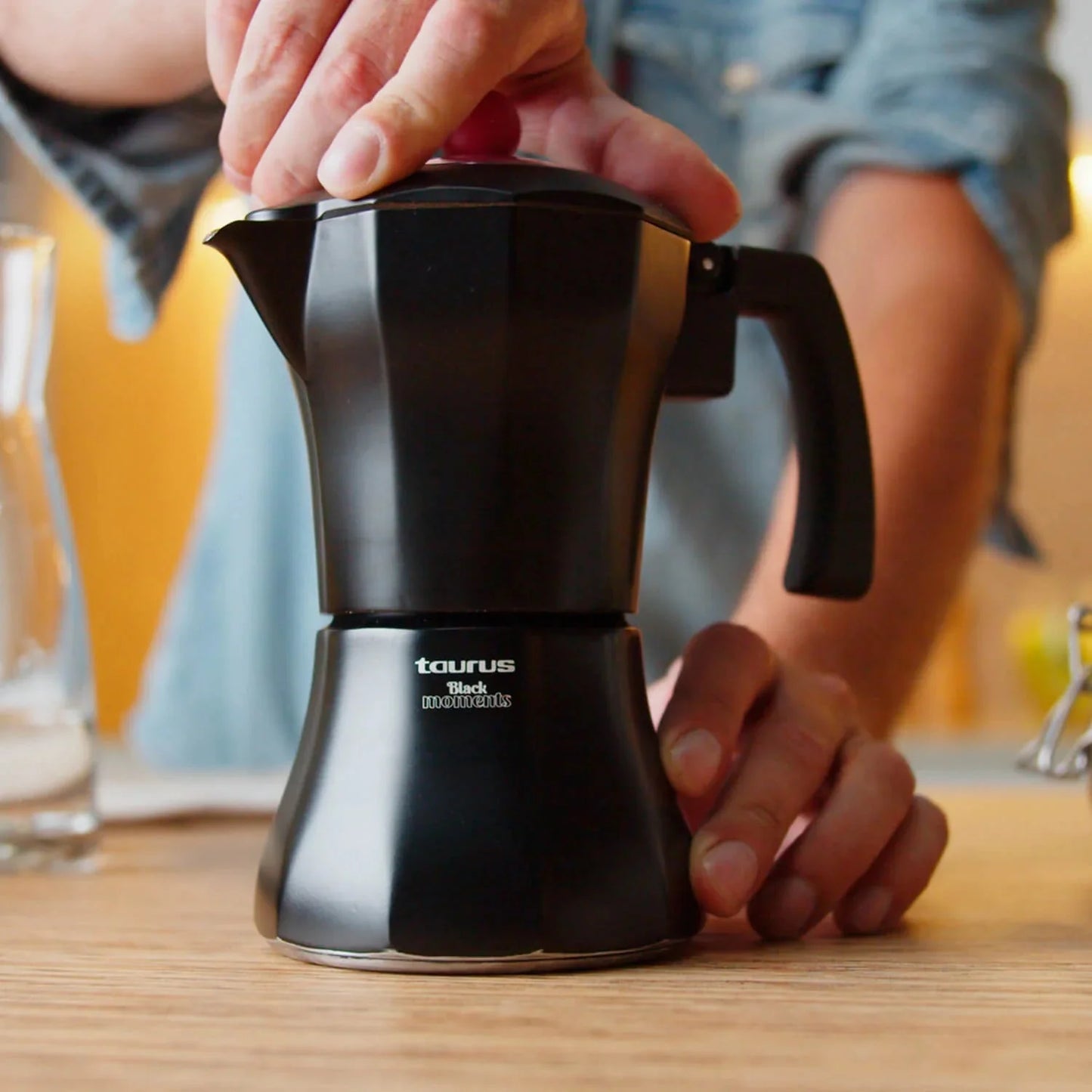 Black Moments - Italian Coffee Maker - Medaid International