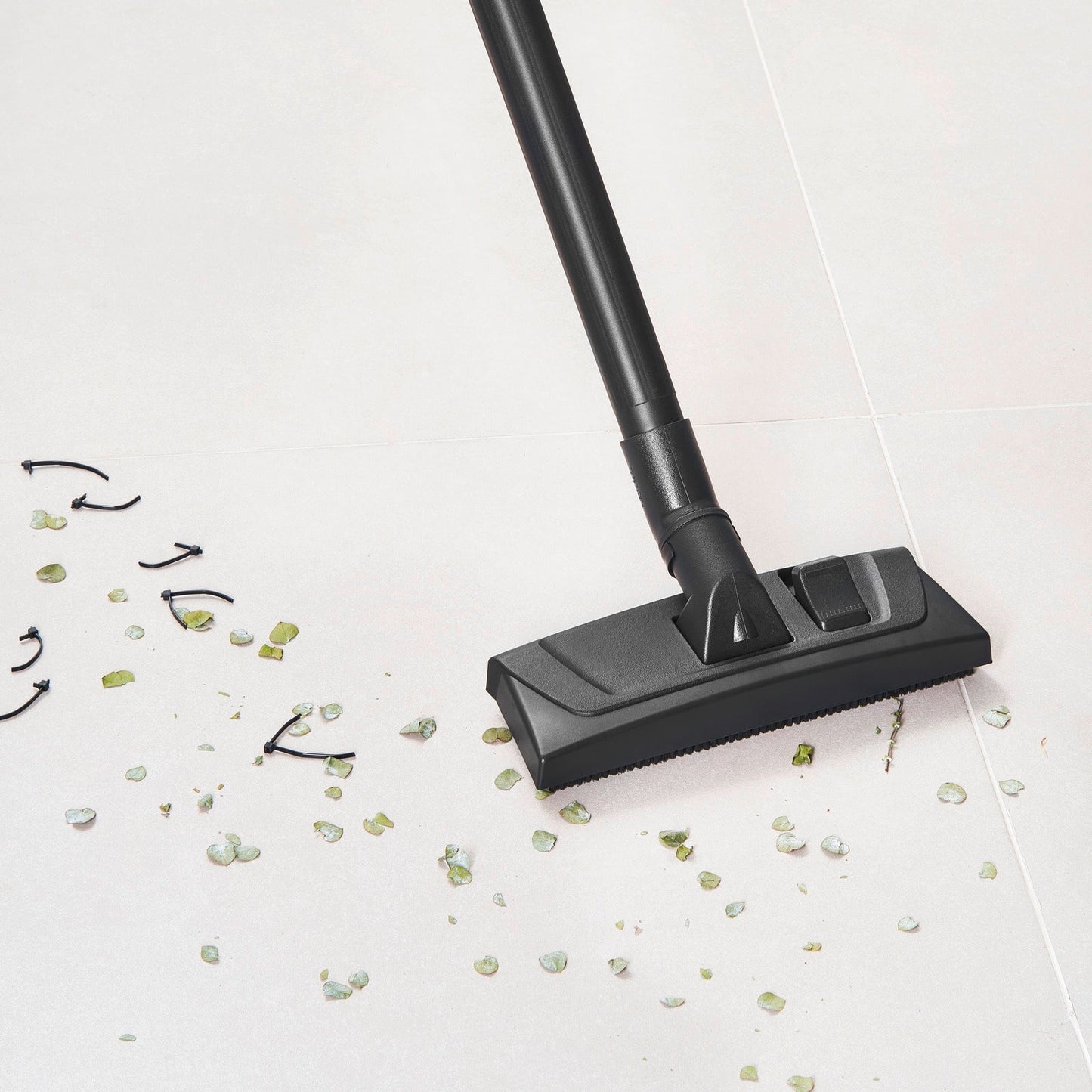 Vacuum Cleaner DVAC 2200 - Medaid International