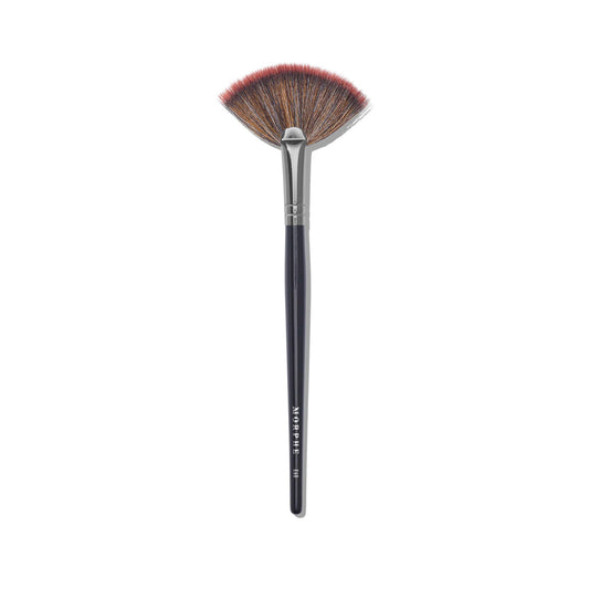 E60 Fan Highlighter Brush - Medaid International