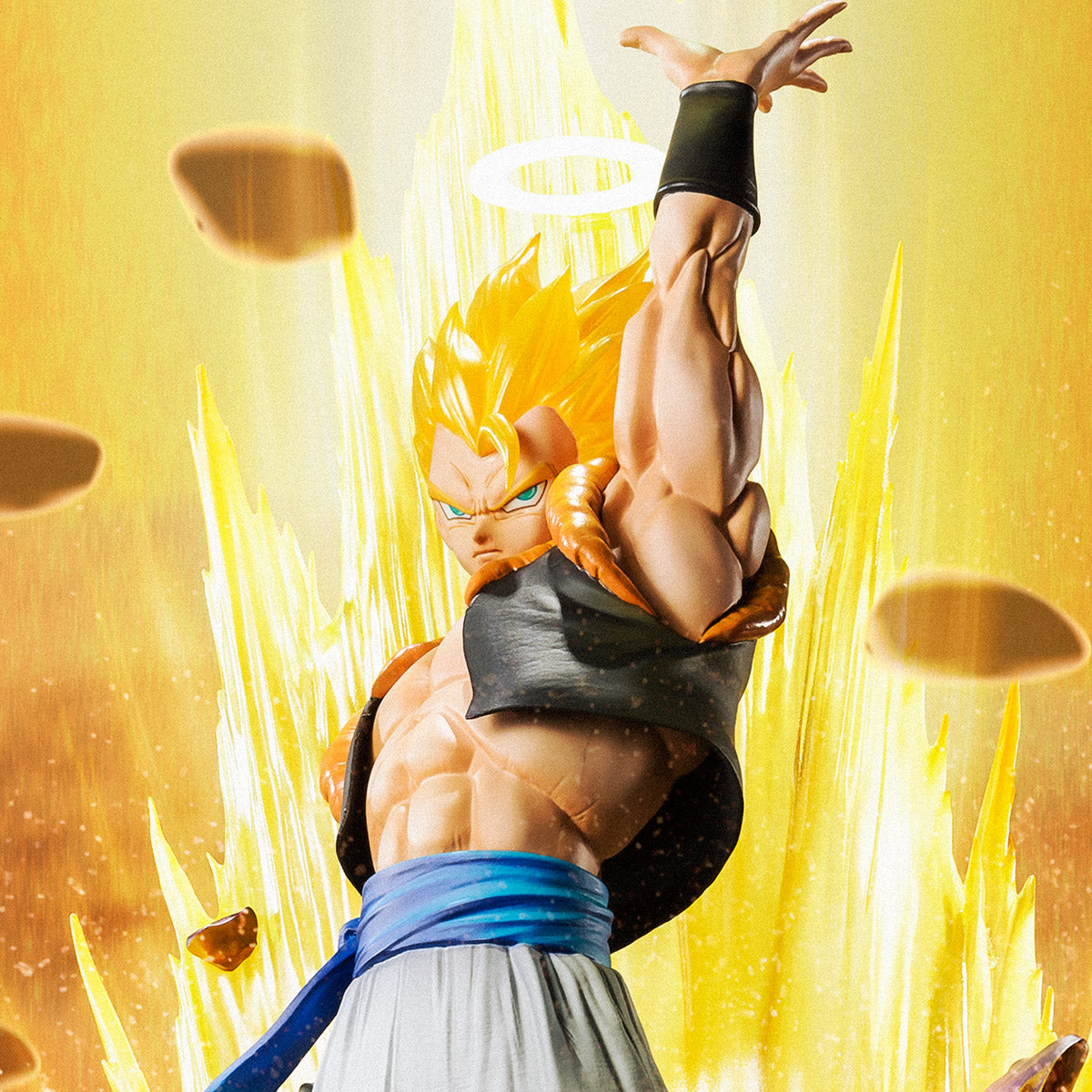 Dragon Ball Super Saiyan GOGETA FIGUARTS ZER By Bandai Tamashii - Medaid International