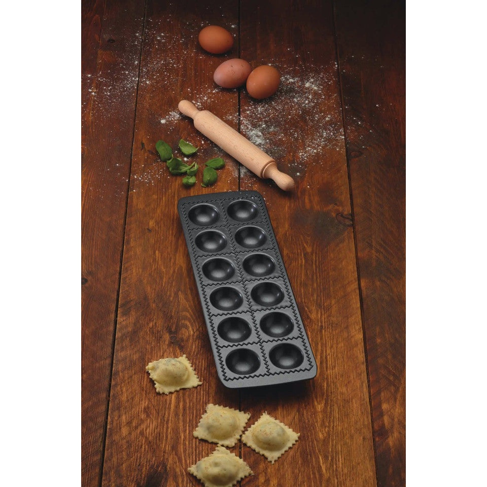 World of Flavours Italian Non-Stick Ravioli Mould - Medaid International