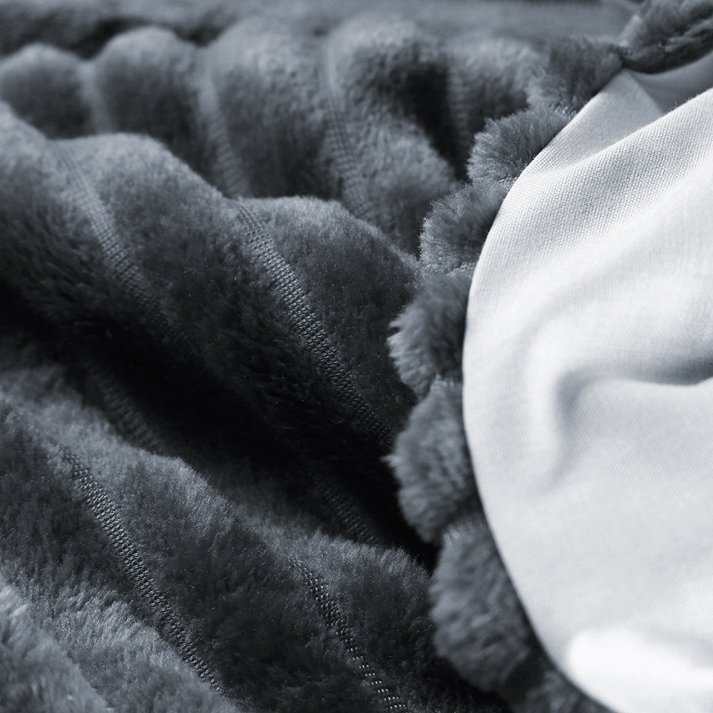 6-Pieces, Grey Duvet Plush Quilt Cover and Pillowcase Set, King Size - Medaid International