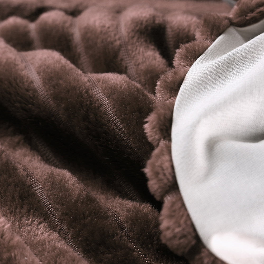 6-Pieces, Brown Duvet Plush Quilt Cover and Pillowcase Set, King Size - Medaid