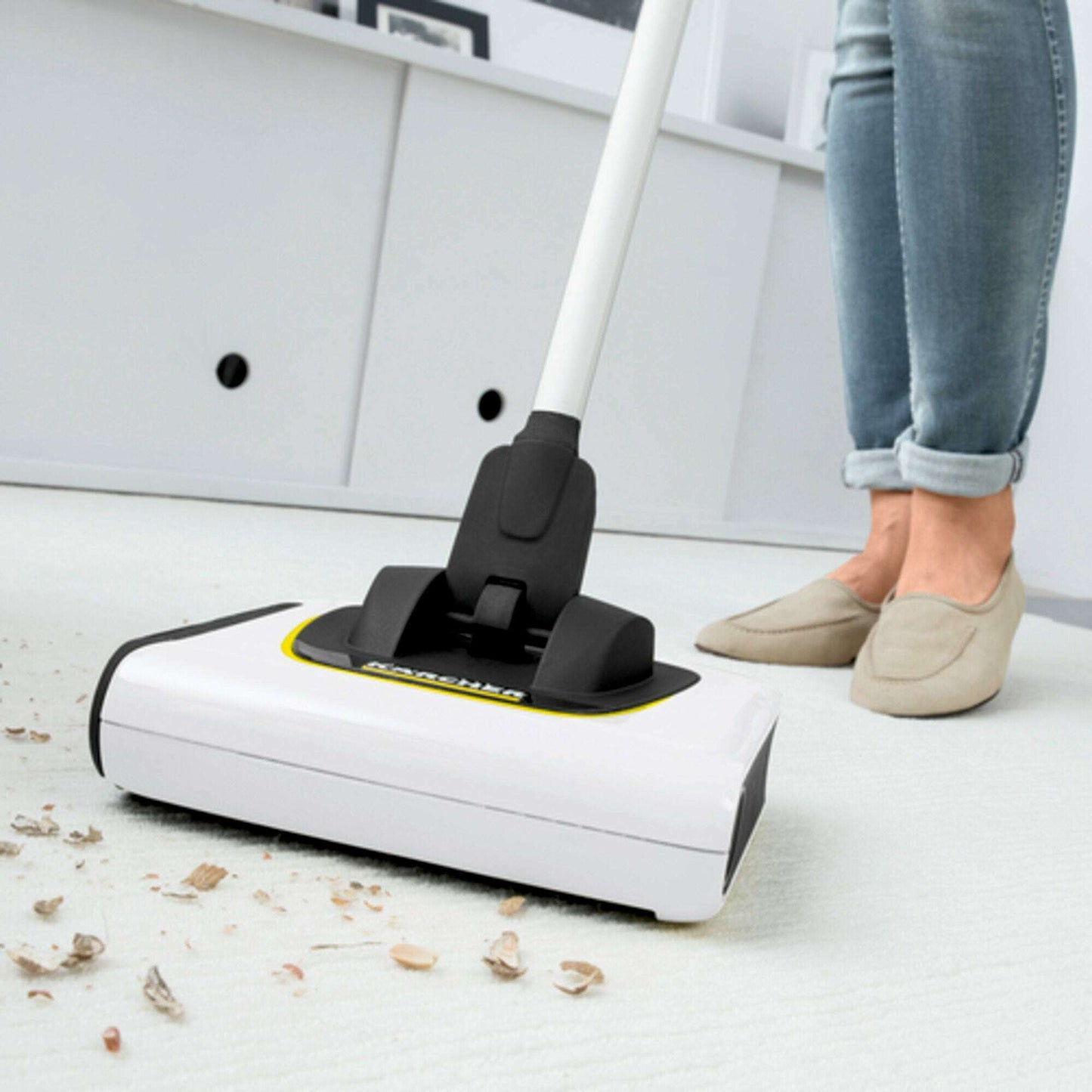 Cordless Electric Broom KB 5 - Medaid International