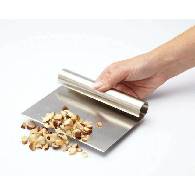 Stainless Steel Cutter and Scooper - Medaid International