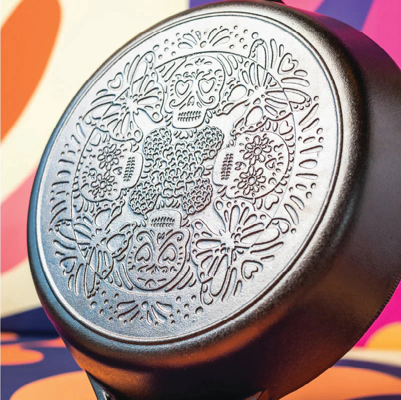 31 Cm Seasoned Cast Iron Butterfly Sugar Skull Skillet - Medaid International