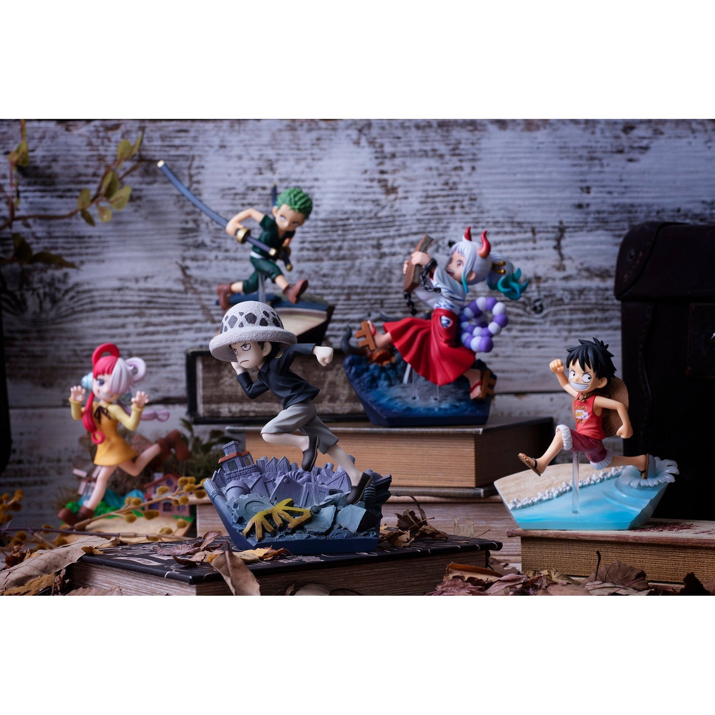 ONE PIECE Trafalgar Law RUN!RUN!RUN G.E.M.series Figure by MegaHouse - Medaid International