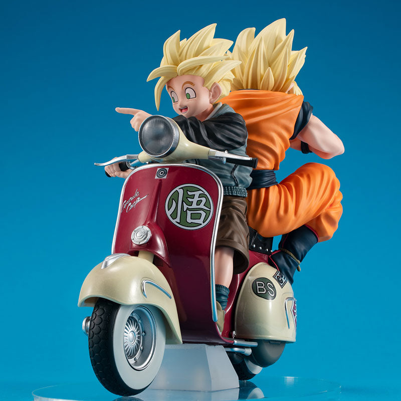 Dragon Ball Z Desktop Real McCoy EX Super Saiyan Goku and Super Saiyan Gohan on Motorbike Figure By MegaHouse - Medaid International