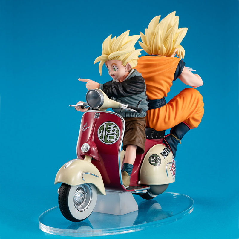 Dragon Ball Z Desktop Real McCoy EX Super Saiyan Goku and Super Saiyan Gohan on Motorbike Figure By MegaHouse - Medaid International