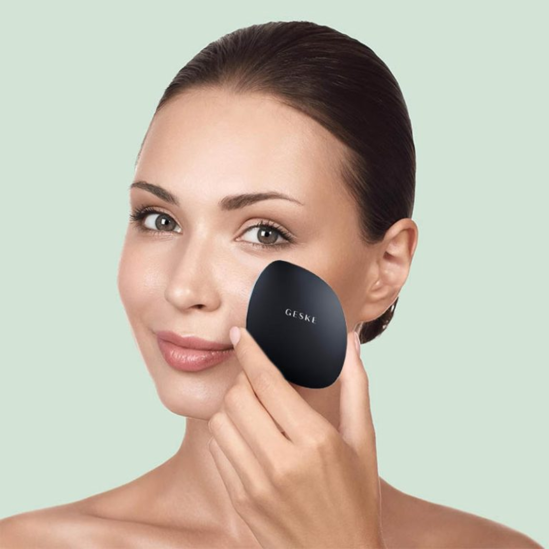 Geske Facial Brush 4 In 1 Non Electrical - Medaid