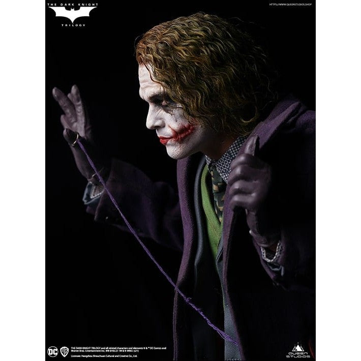 The Dark Knight Joker 1/4 Scales Regular Edition Statue by Queen Studios - Medaid International