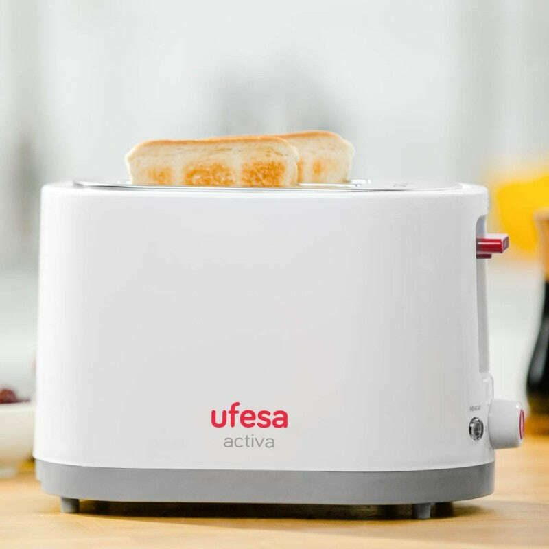 2 Slot Toaster, 750W - Medaid International