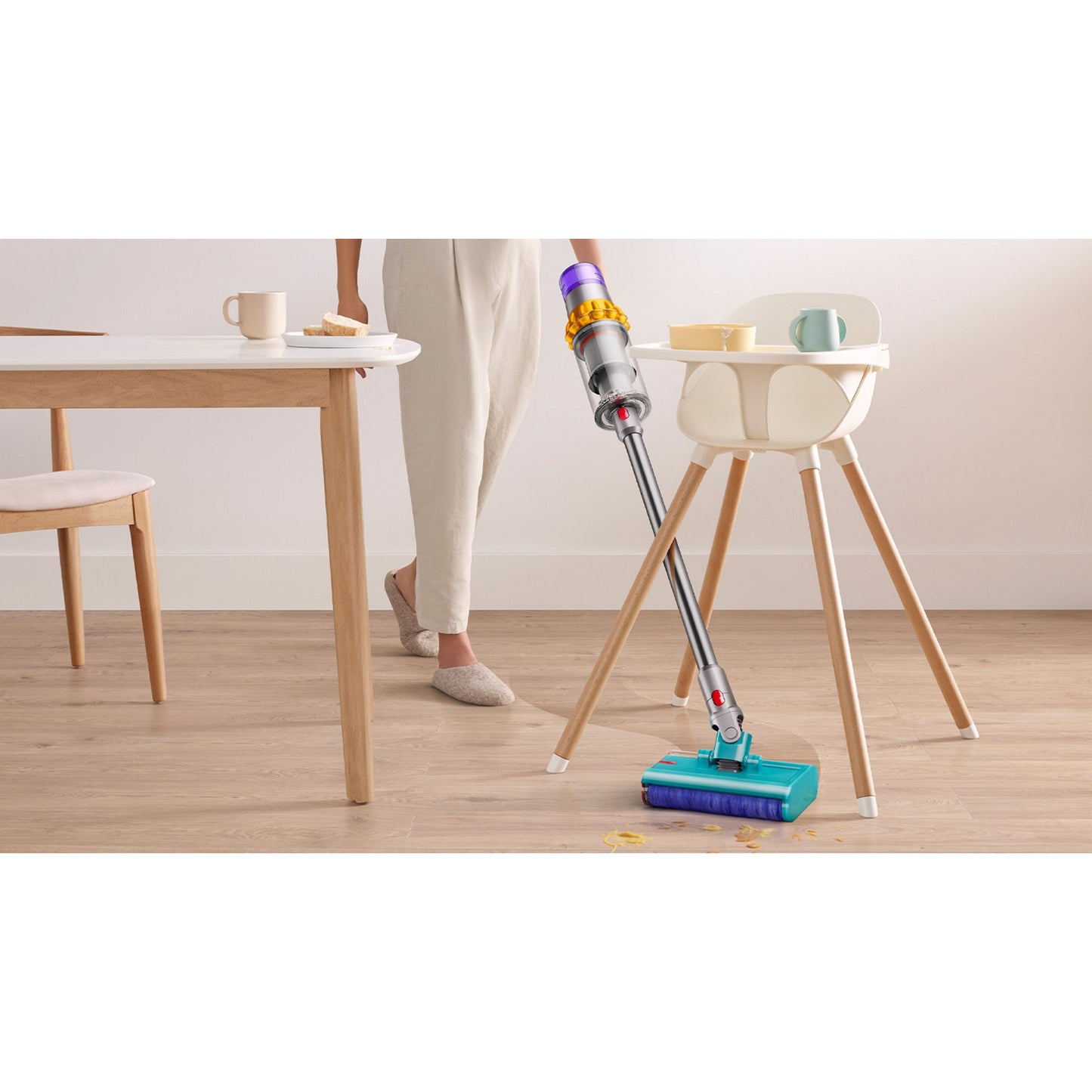 Dyson V15s Detect Submarine™ wet and dry vacuum cleaner (Yellow/Nickel) - Medaid International