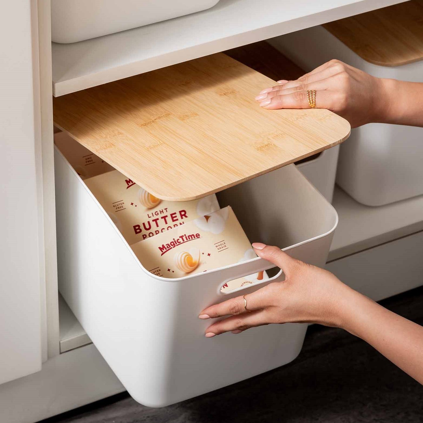 White Storage Tub W/ Bamboo Lid - Large