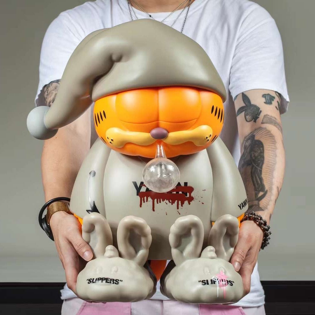 Garfield "I am not Sleeping" 50cm Yawn Figure By ZCWO - Medaid International