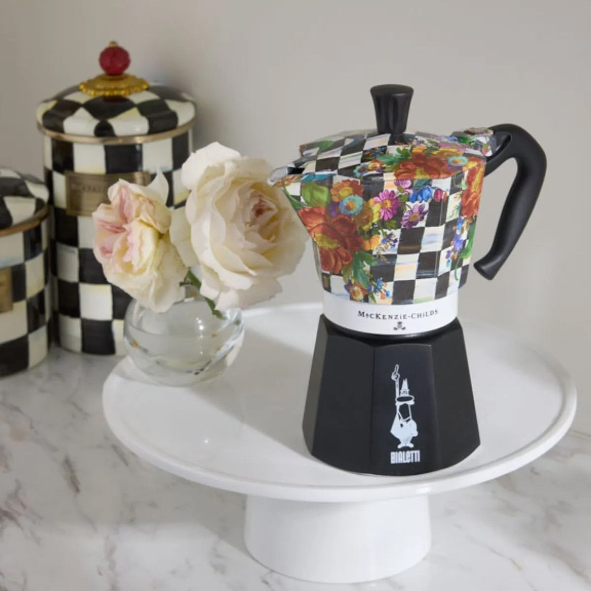 Moka Express- Mackenzie - Medaid International