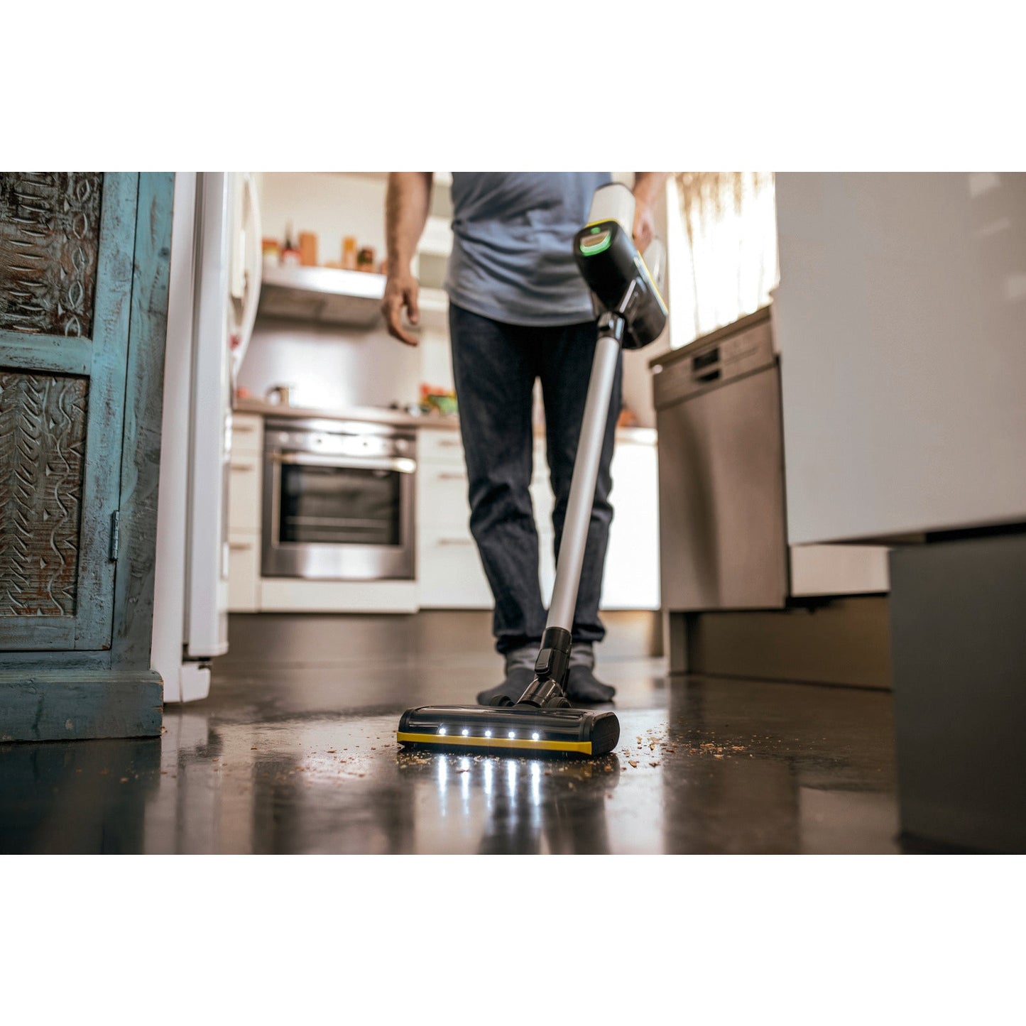 Battery-Power Vacuum Cleaner VC 6 Cordless OurFamily - Medaid International