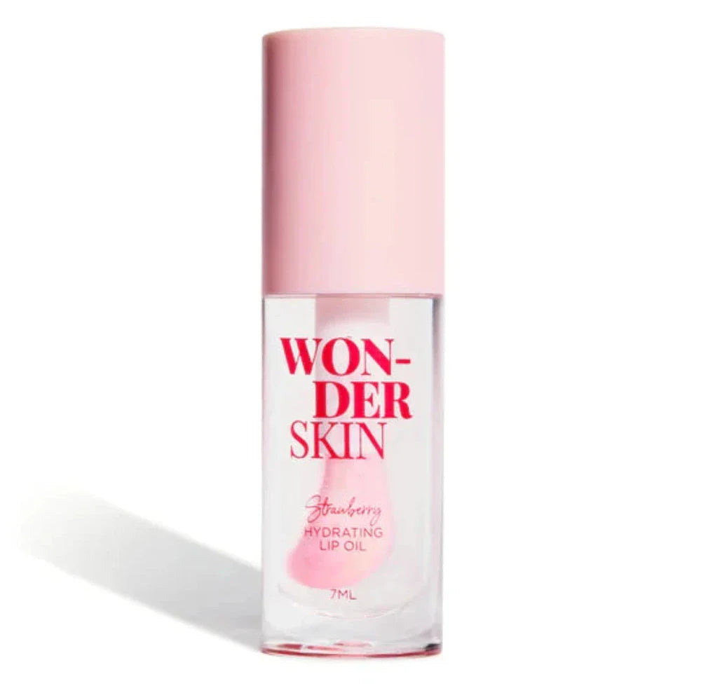 LIP OIL- GLOSSY HYDRATION WITH STRAWBERRY FLAVOR - Medaid International