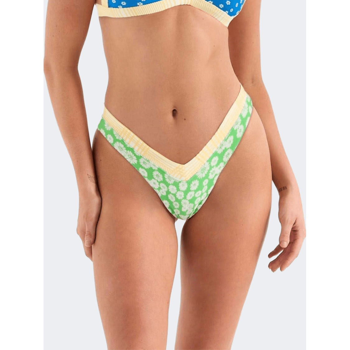 Oneone Jesse Women Beach Slip Freeport - Medaid International