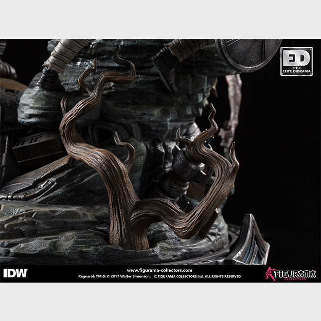 Rangnarok Thor elite Diorama statute By Figurama - Medaid International