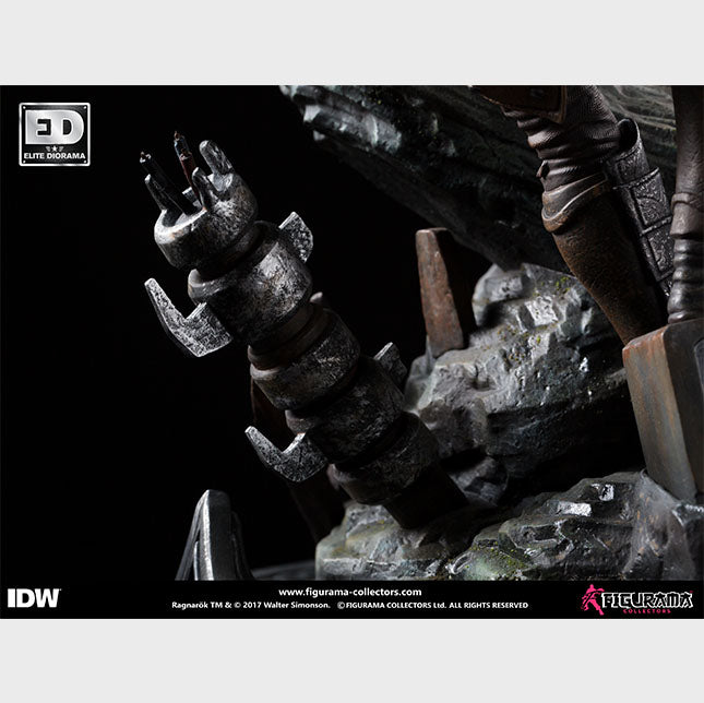 Rangnarok Thor elite Diorama statute By Figurama - Medaid International
