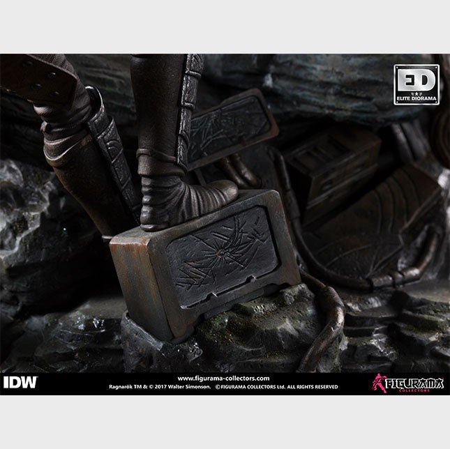 Rangnarok Thor elite Diorama statute By Figurama - Medaid International