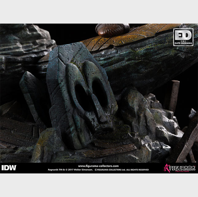 Rangnarok Thor elite Diorama statute By Figurama - Medaid International