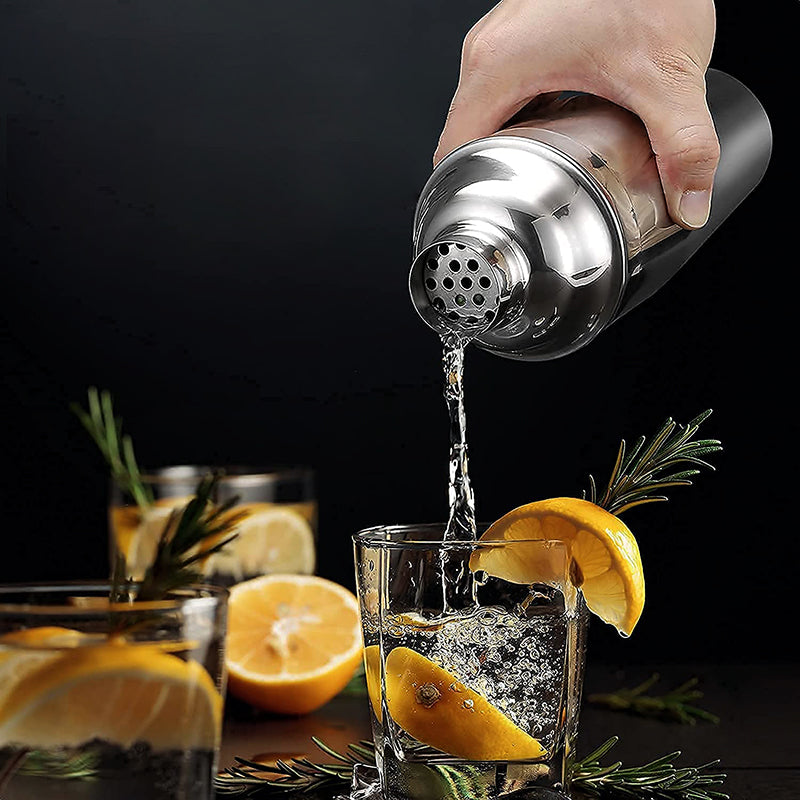 Stainless Steel Cocktail Shaker with Built in Strainer and Lid Drink Mixer Shaker for Home Hotel Restaurant Bar Silver - Medaid