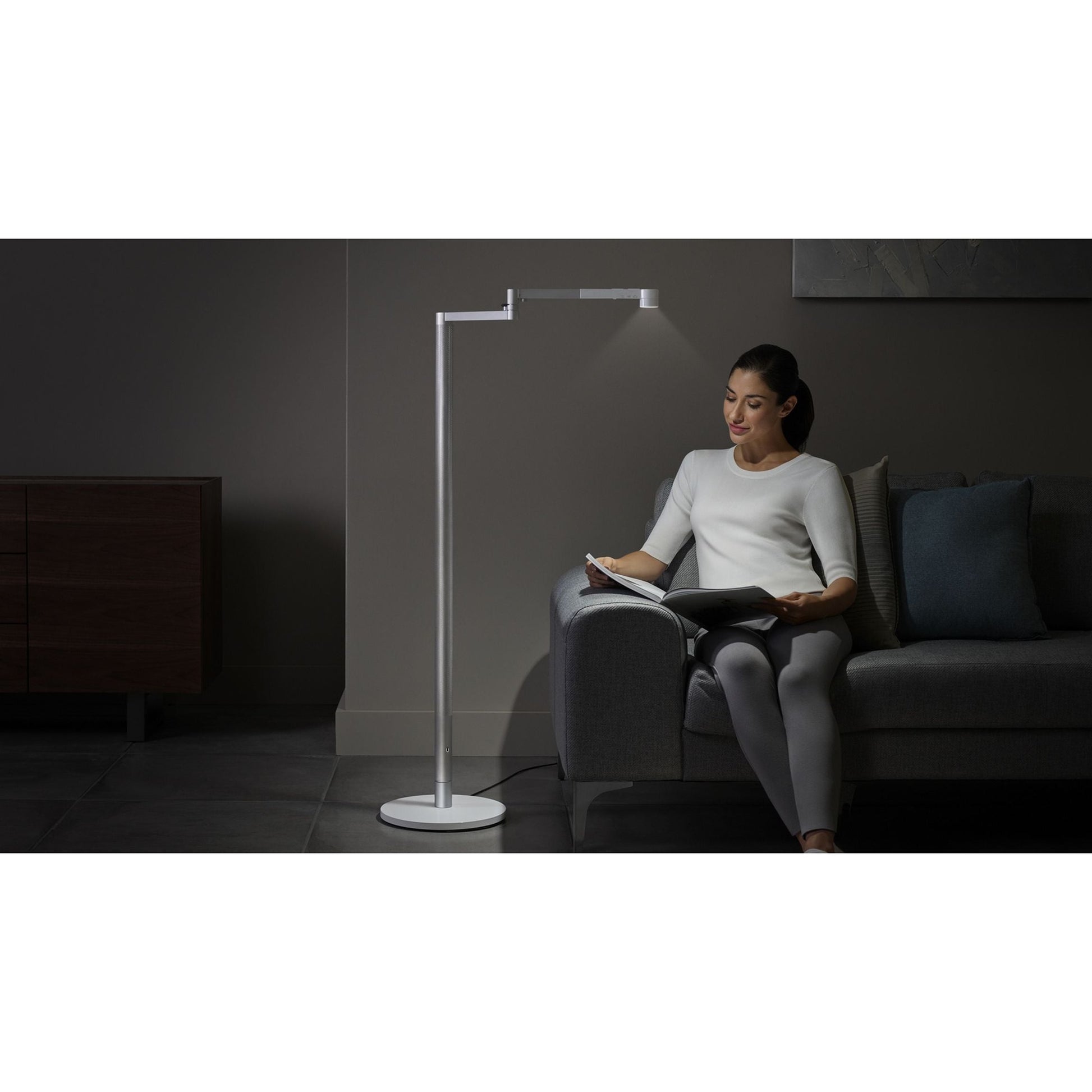Dyson Solarcycle Morph™ floor light CF06 (White/Silver) - Medaid International