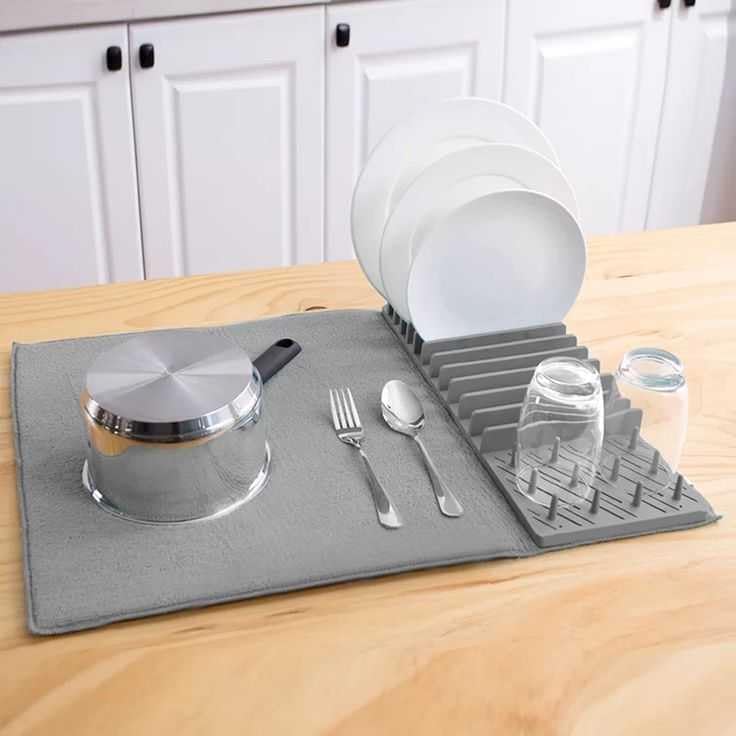 Dish Drying Mat with a Rack - Medaid International