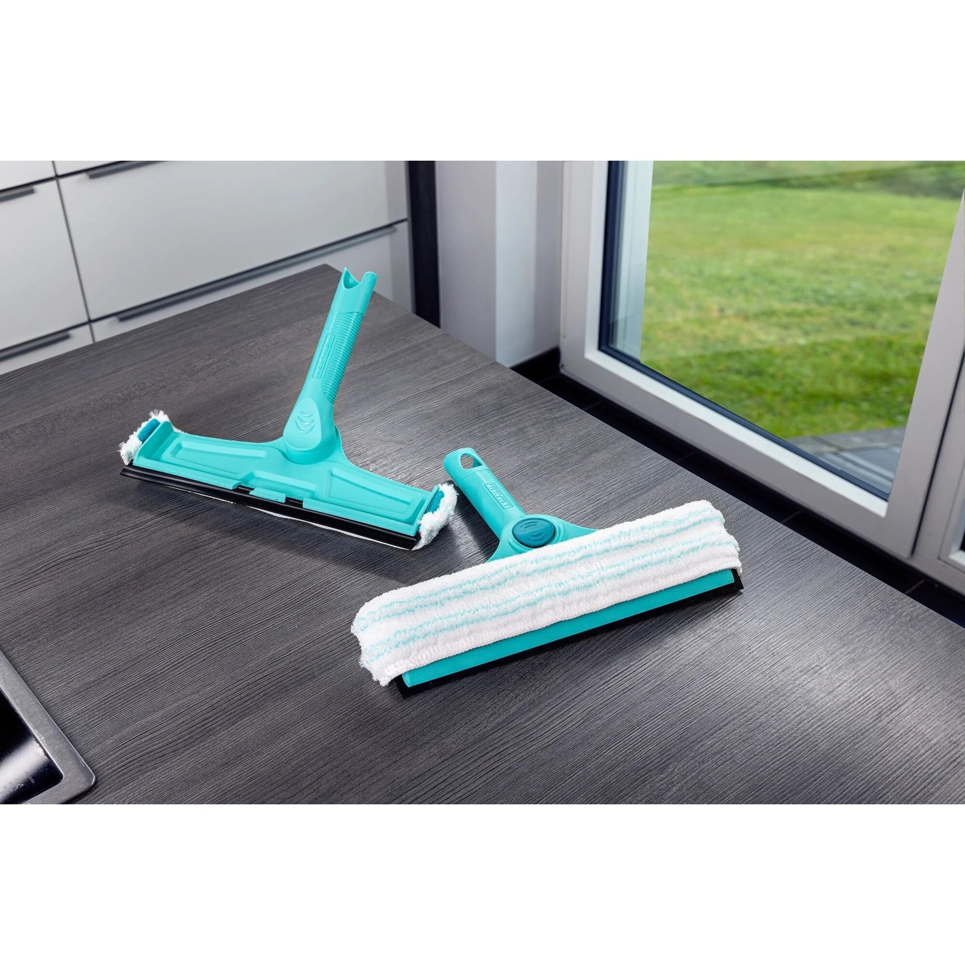 4in1 Window Wiper and Frame Cleaner - Medaid International