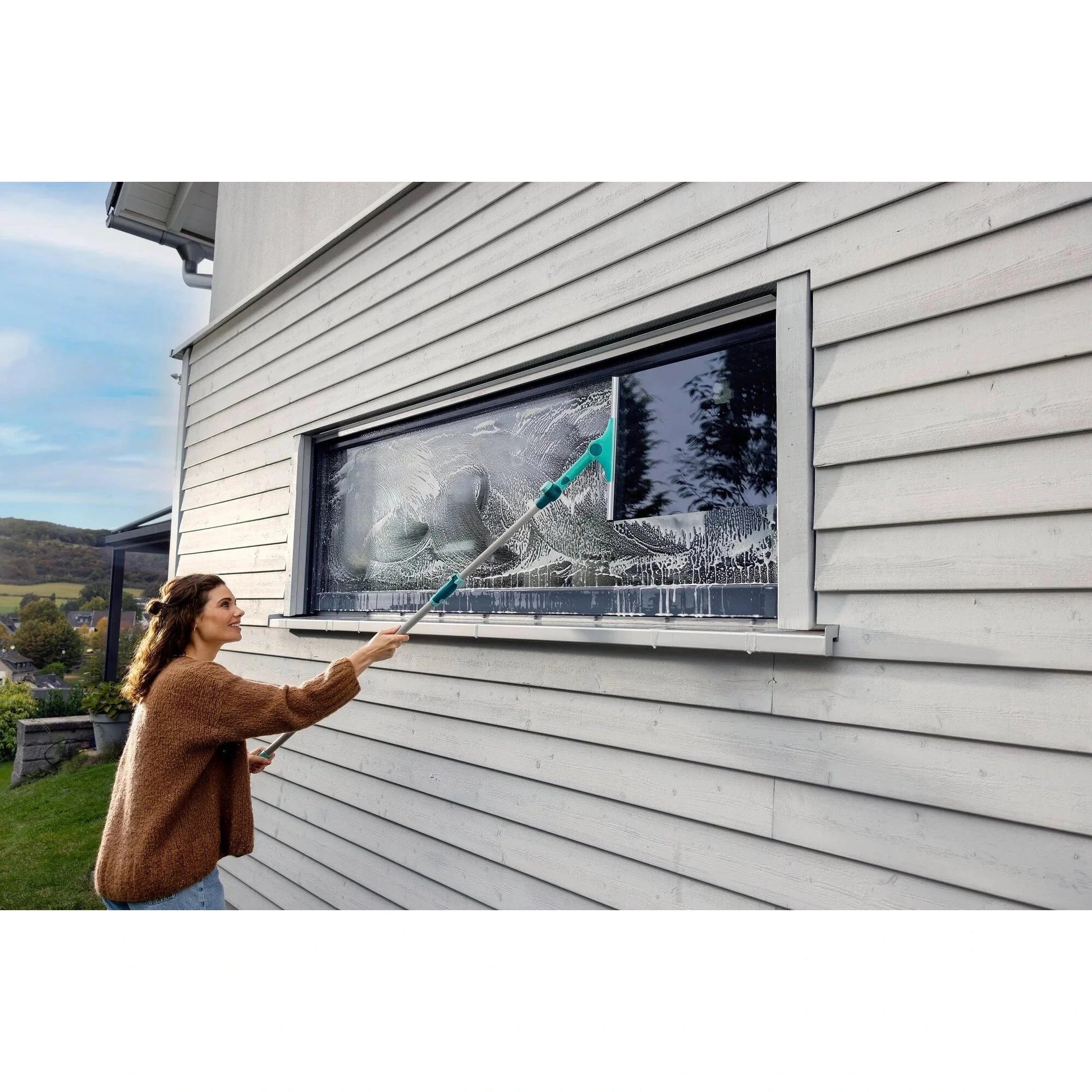 2in1 XL Telescopic Window Squeegee - Medaid International