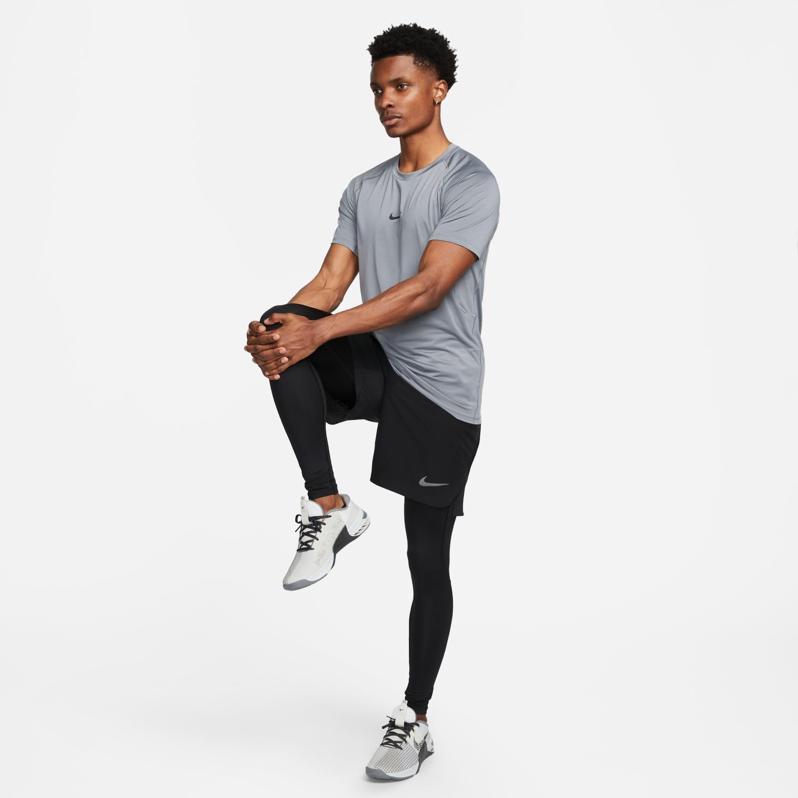 Nike Men's Pro Dri-Fit Slim Short Sleeve Top, Smoke Grey/Black - Medaid International