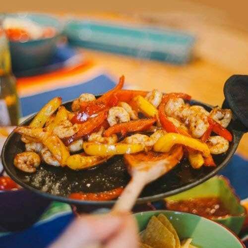 World of Flavours Cast Iron Fajita Sizzler - Medaid International