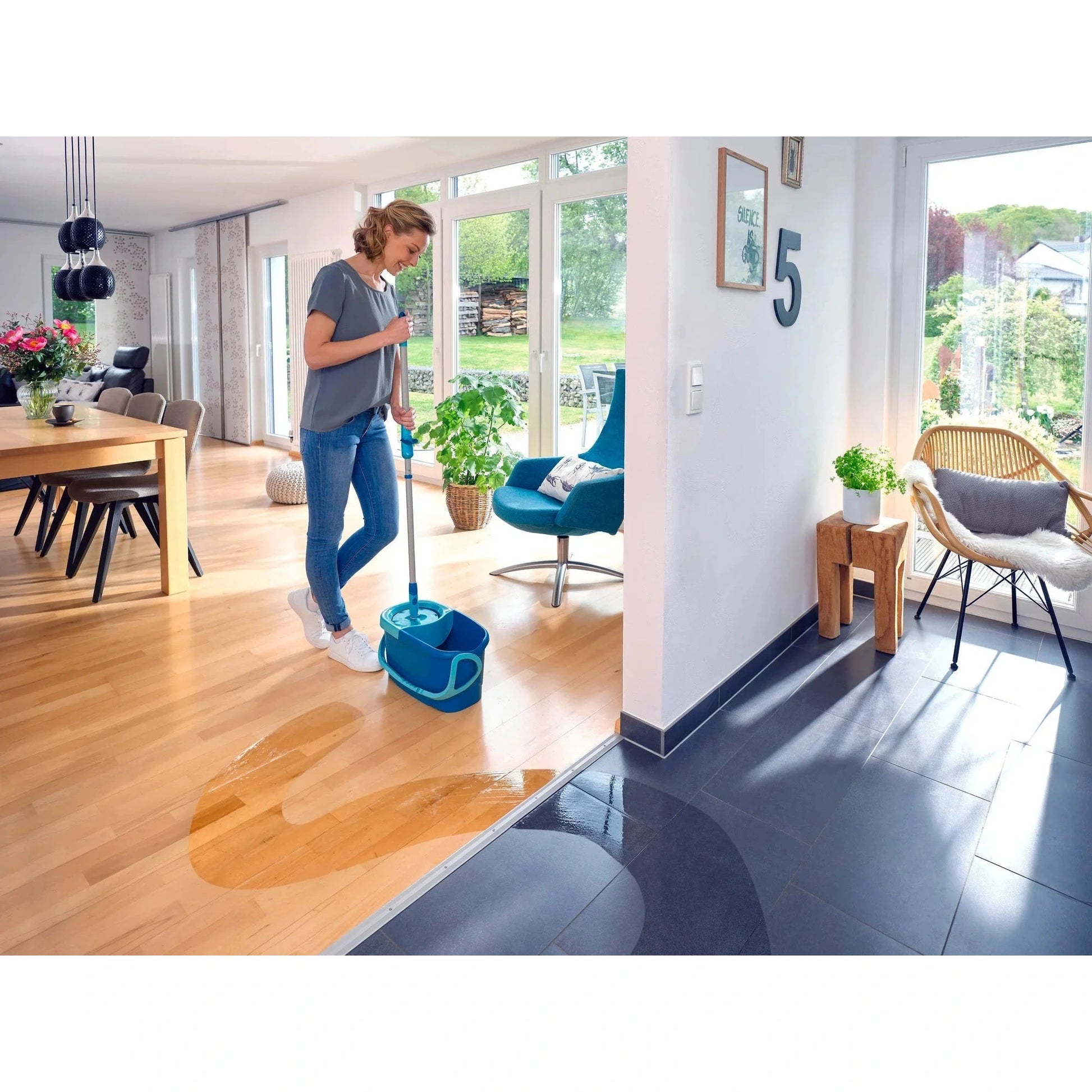 CLEAN TWIST Ergo Disc Mop Set - Medaid International